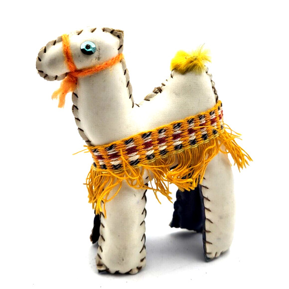 CAMELS Vintage Miniatures Lot of 5 Mixed Media 4-10" Hand Crafted - Picture 5 of 12